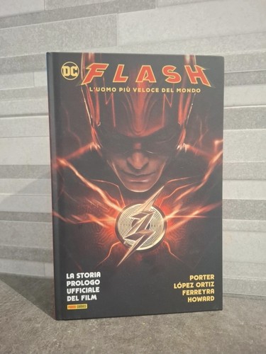 Panini comics flash uomo - panini, flash: